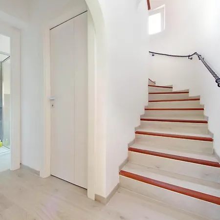 Villa Aqua Garden - Spacious 3-bedroom With Terrace, Bbq & Pool Access In Costa Adeje (Tenerife)