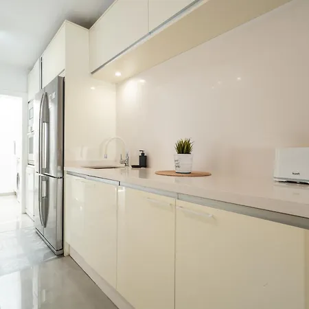 Aqua Garden - Spacious 3-bedroom With Terrace, Bbq & Pool Access In * Costa Adeje (Tenerife)