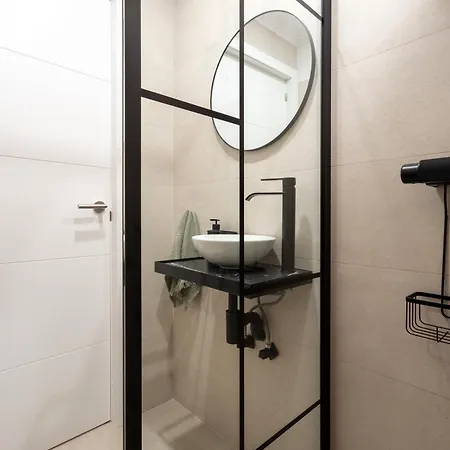 Aqua Garden - Spacious 3-bedroom With Terrace, Bbq & Pool Access In Costa Adeje (Tenerife)